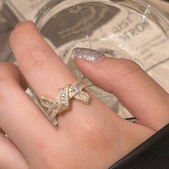 FASHIONABLE LUXURY COOL STYLE RING FOR WOMEN_CWAJE3100