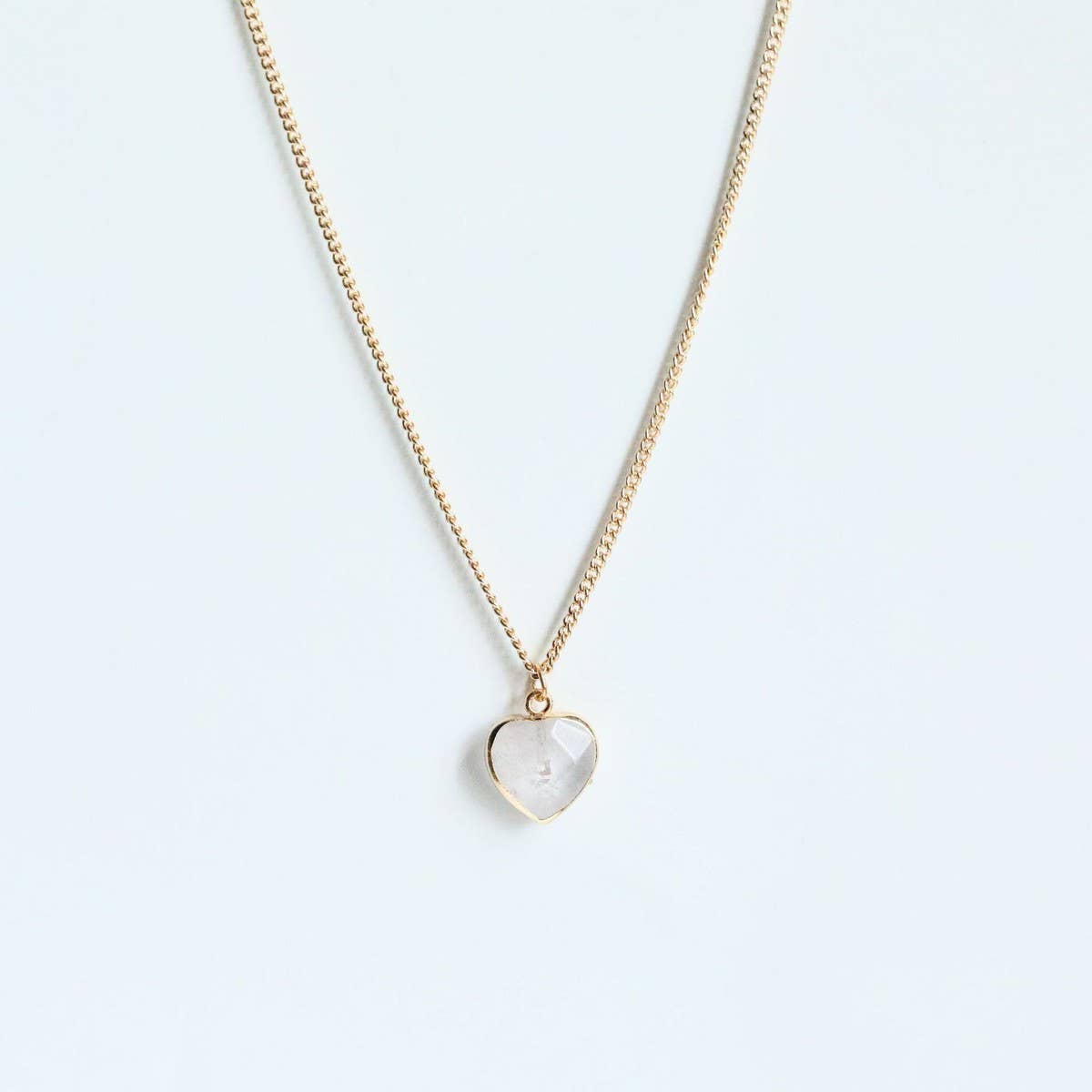 DECEMBER BIRTHSTONE HEART PENDANT NECKLACE_CWMM5334