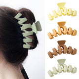 CREAM WAVE HAIR CLAW CHIC SHARK CLIP FOR WOMEN_CWAHA1586
