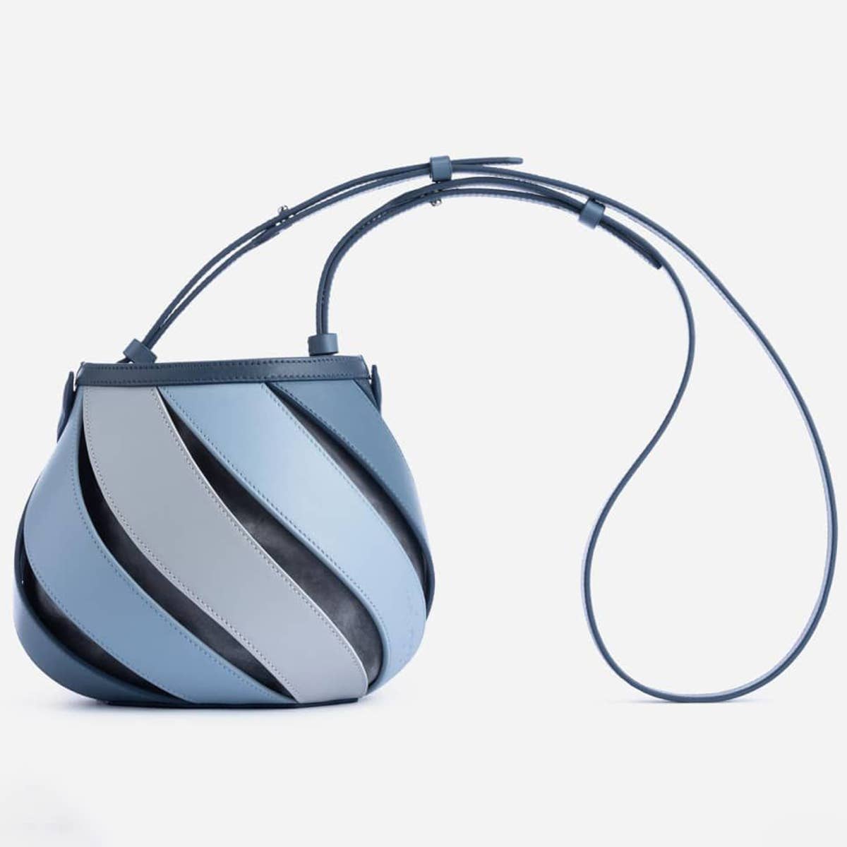 CYLINDRICAL CONTRASTING COLOR PATCHWORK BUCKET BAG_CWAB1929