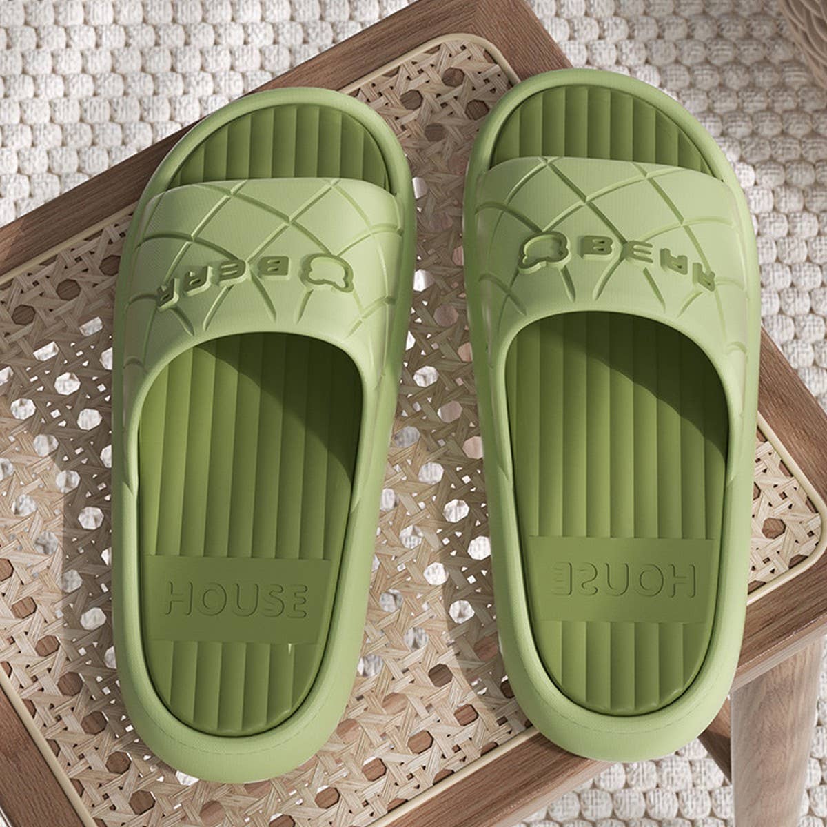 2024 NEW THICK SOLED NON SLIP SANDALS_CWSHS0804