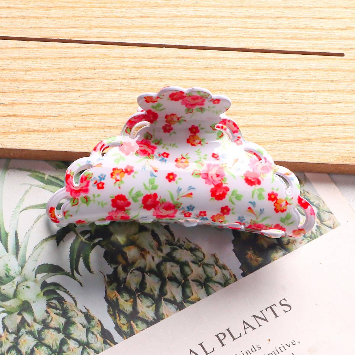 Cwaha1419_Acetic Acid Plant Flowers Irregular Hair Claw Clip