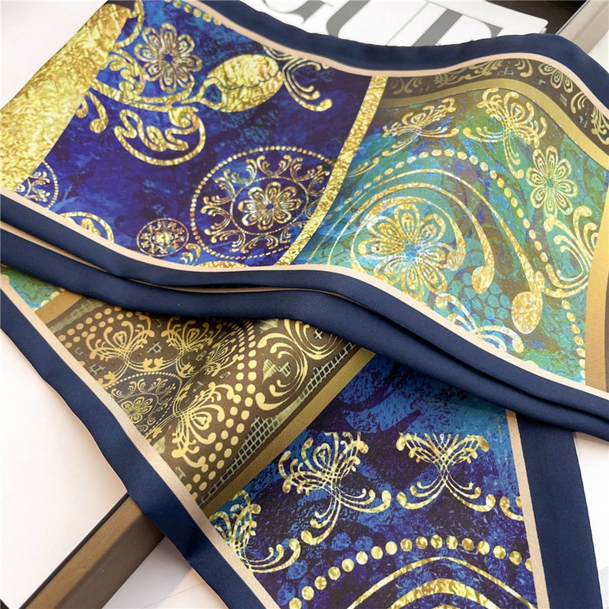 RETRO PRINTED DOUBLE LAYER NARROW SILK HEAD SCARF_CWASC1536