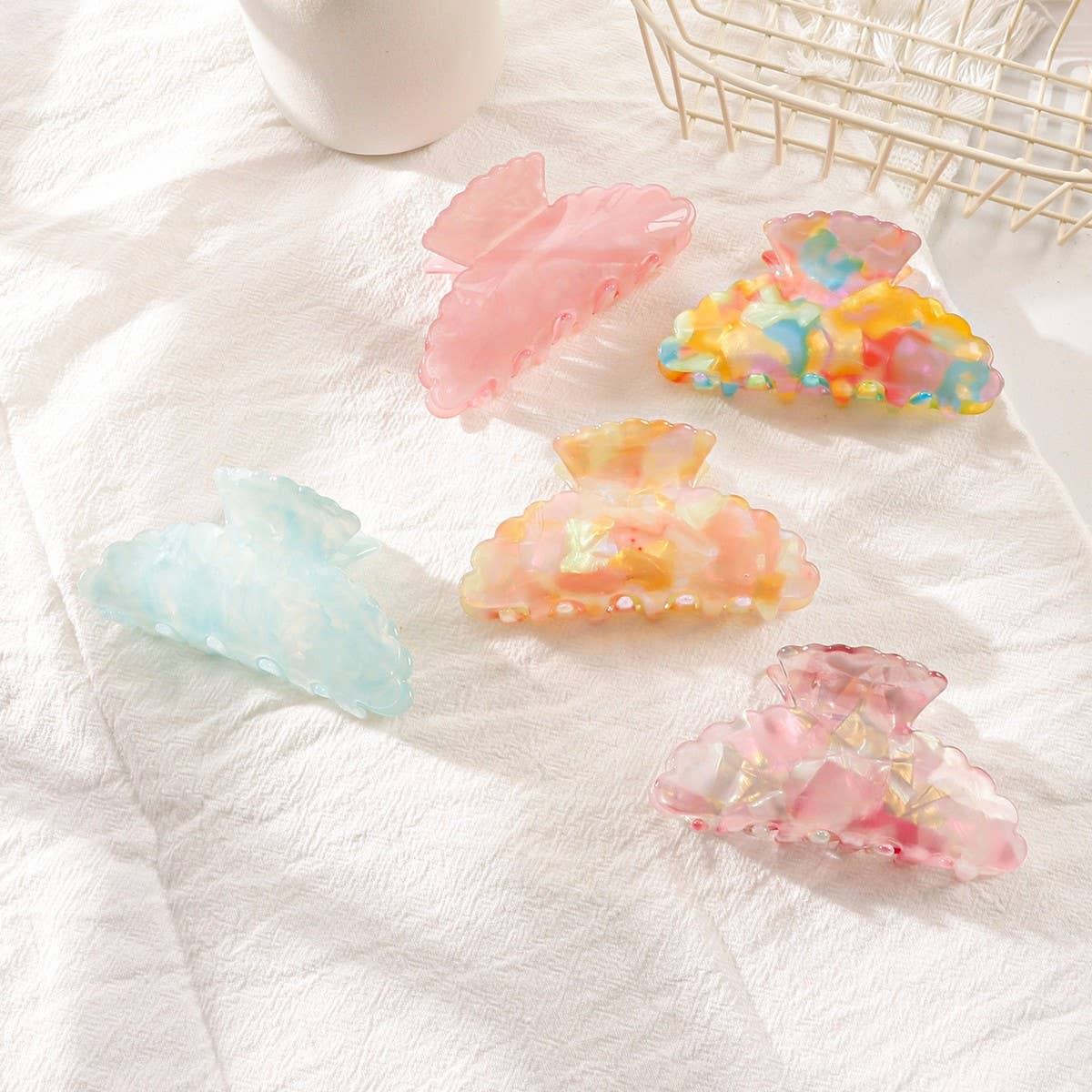 Cwaha1407_Sweet Irregular Hair Claw Clip