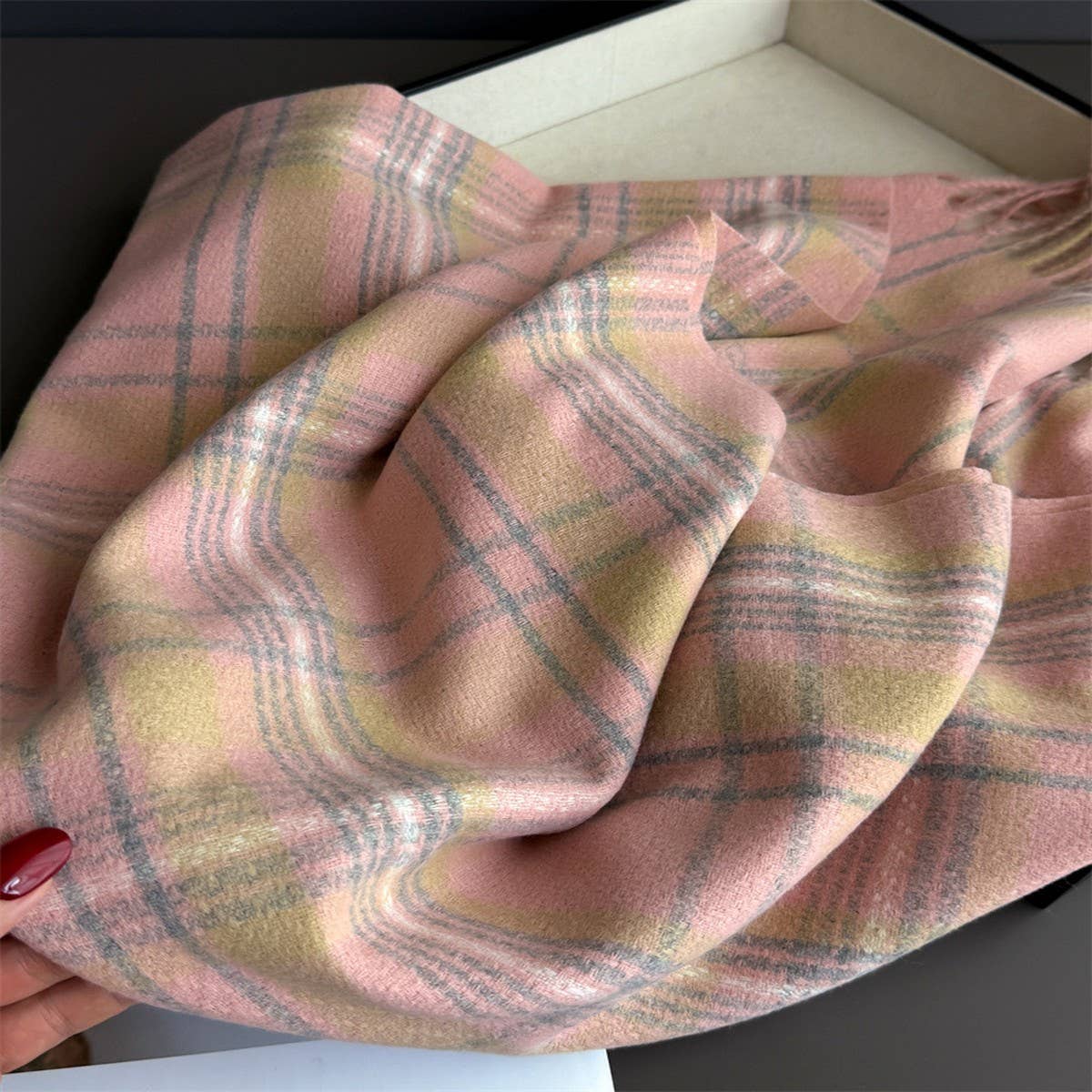 Vintage Plaid Winter Cashmere Feel Tassel Scarf_Cwasc03261