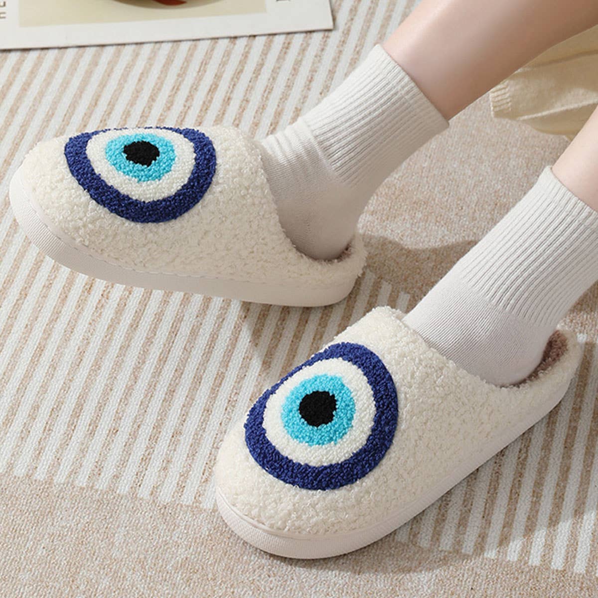 CUTE BLUE EYE INDOOR SLIPPERS FOR FALL WINTER_CWSHS0251