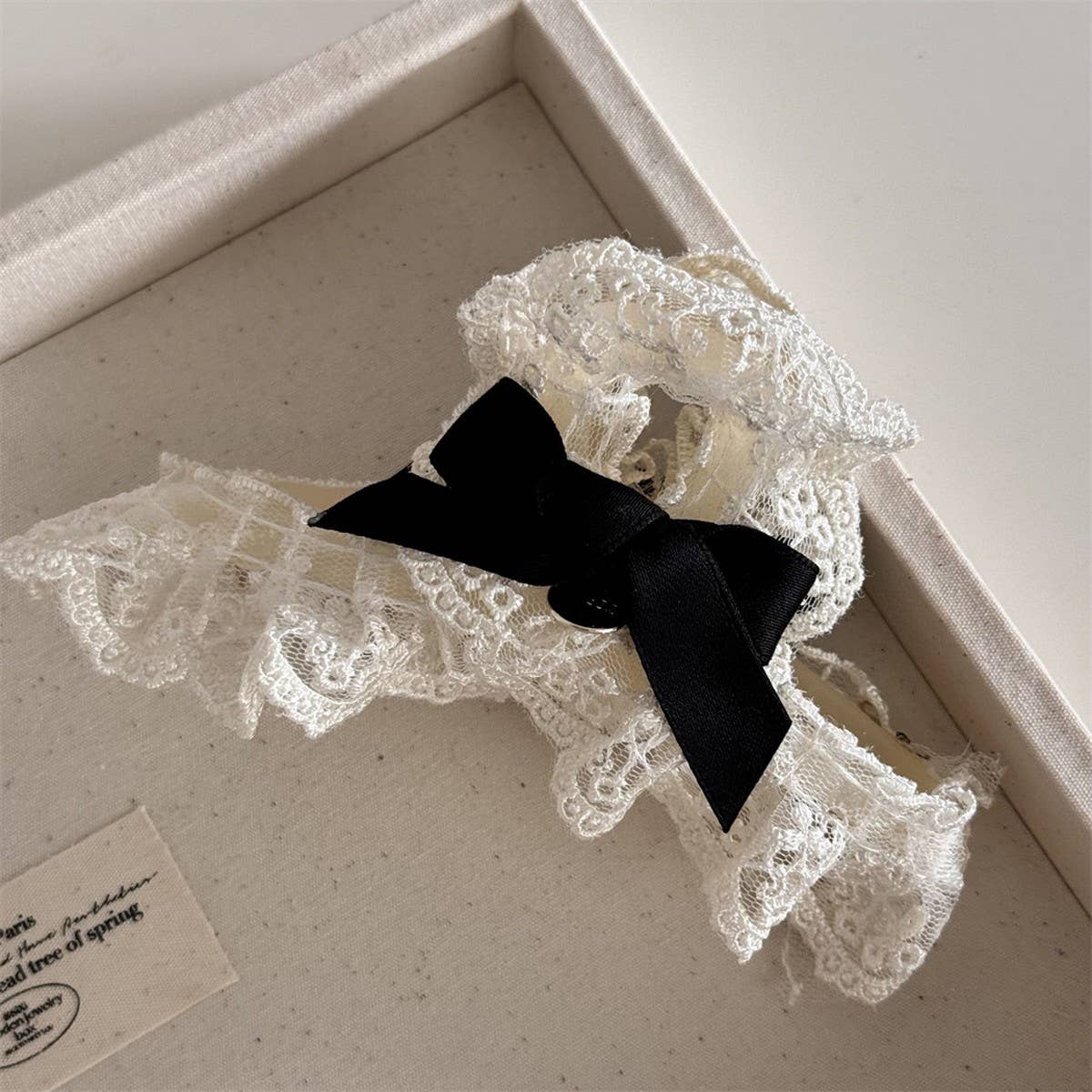 CREAMY WHITE LACE FLOWER PEARL BOW HAIRPIN_CWAHA4656