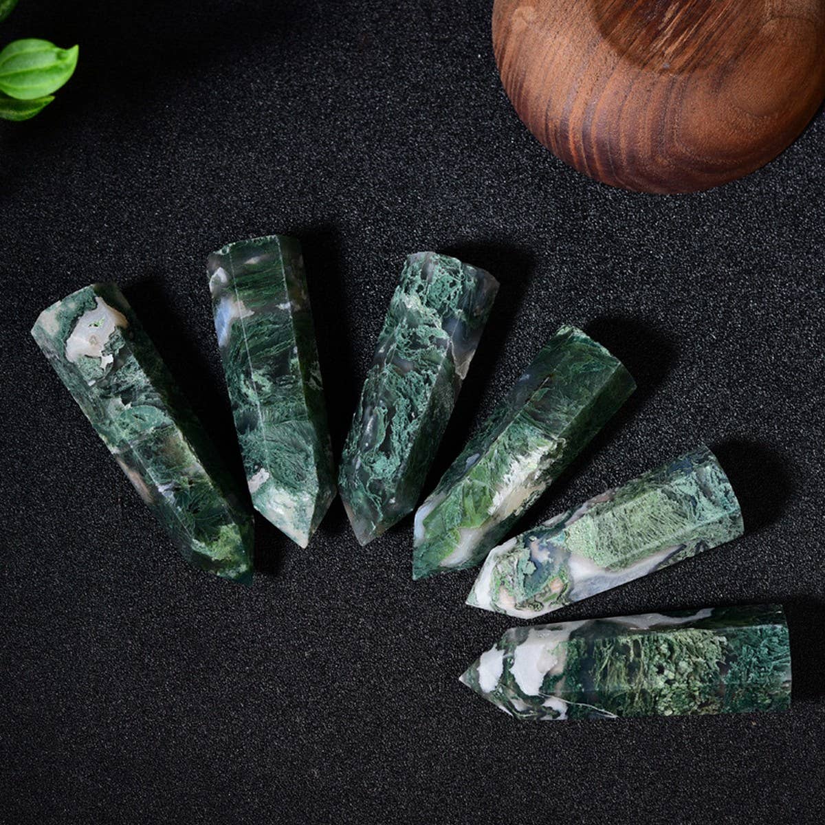 NATURAL MOSS AGATE POINTED CRYSTAL TOWER_CWMM8117