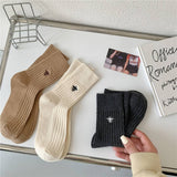 EMBROIDERED MID CALF VERTICAL KNITTED PILE SOCKS_CWMS0944