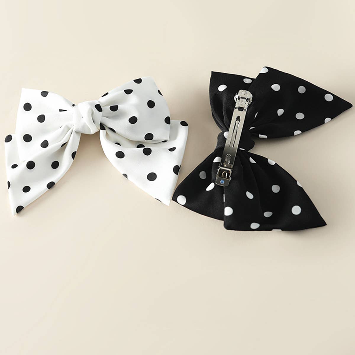 FASHIONABLE POLKA DOT HANDMADE BOW HAIRPIN_CWASC1055