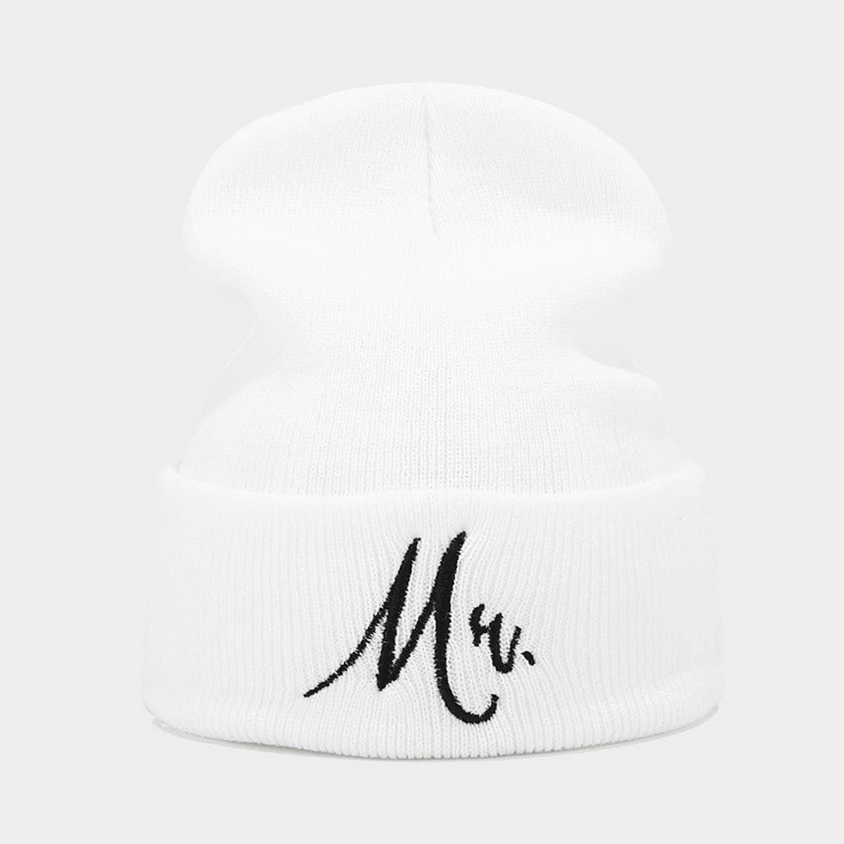 MRS MR EMBROIDERED KNITTED HAT FOR MEN AND WOMEN_CWASC1479
