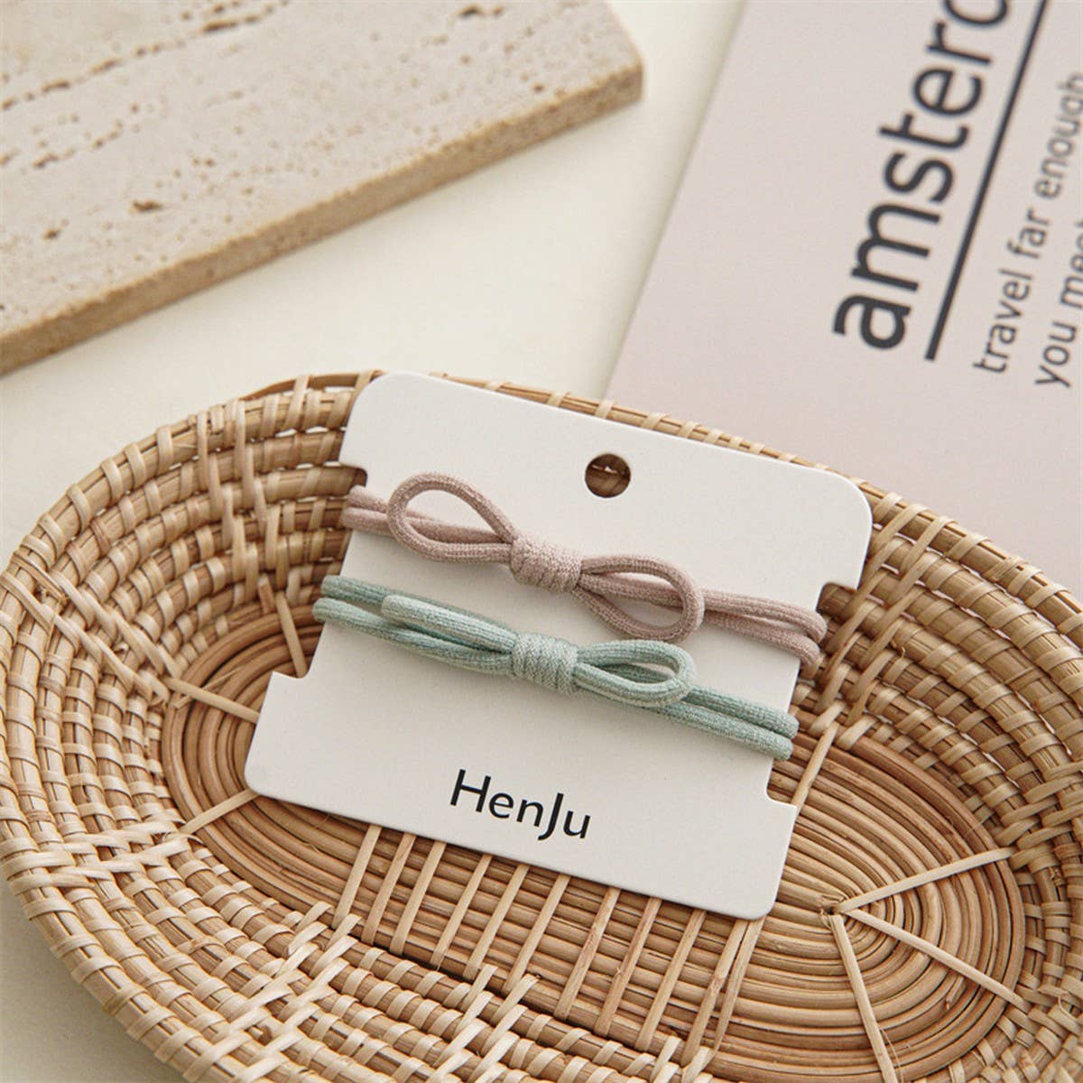 2 Pack Of Simple Commuting Hair Ties_Cwaha1136