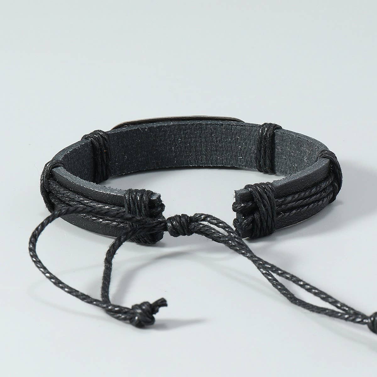 SIMPLE HAND WOVEN VINTAGE LEATHER BRACELET_CWMM4521