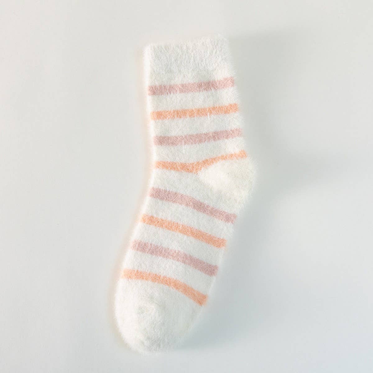 MID TUBE WINTER WARM CUTE PLUSH SNOW SOCKS_CWMS0791