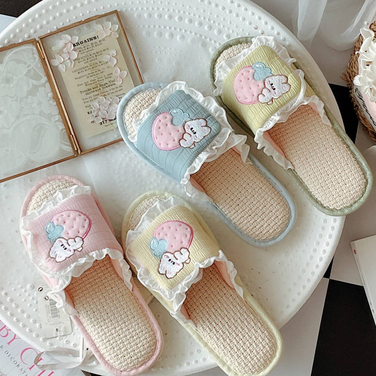 SWEET RUFFLED BREATHABLE LINEN SLIPPERS FOR WOMEN_CWMM2955