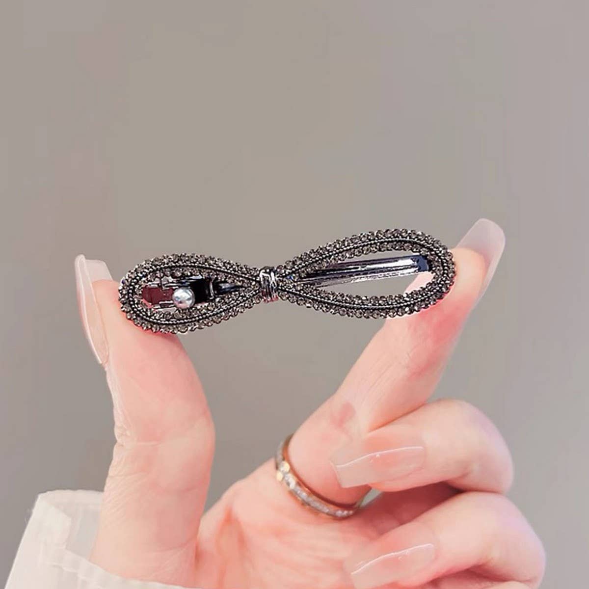 BLACK DIAMOND HAIRPIN SIDE CLIP HAIRPIN BANGS CLIP_CWAHA4752