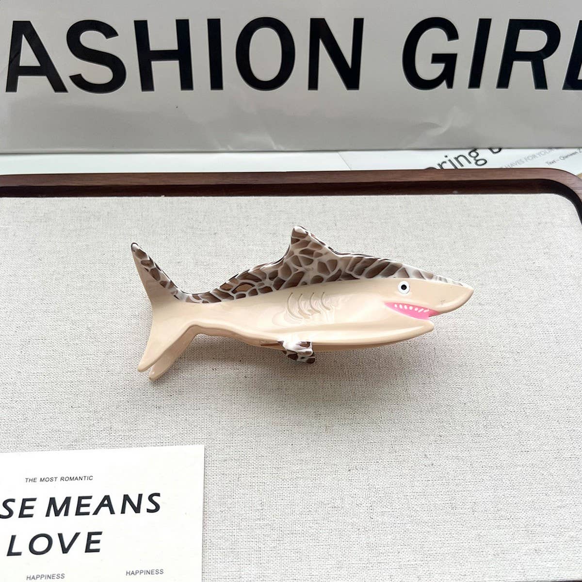 OCEAN CLAW CLIP SHELL SHARK TURTLE PENGUIN_CWAHA5706