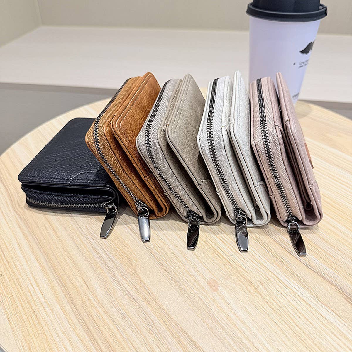 Retro Minimalist Zip Wallet With Snap Closure_Cwab06221