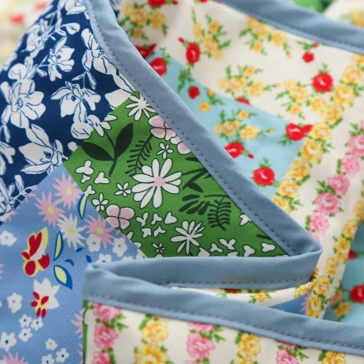 COLORBLOCK PRINT LAPEL QUILTED JACKET_CWASC2278