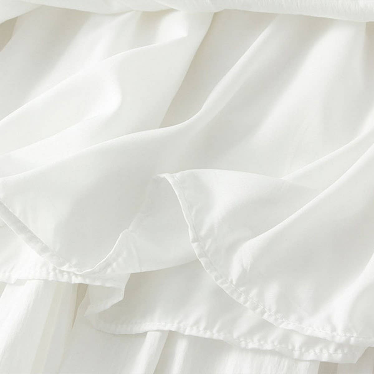 SWEET MIDI SKIRT WITH LACE TRIM_CWBMS0292