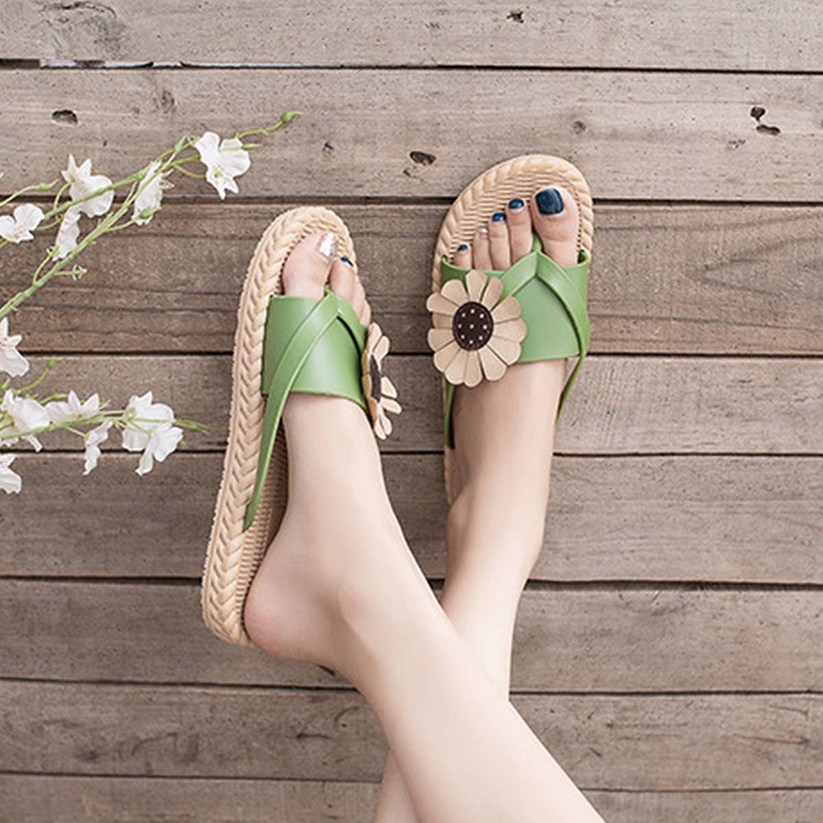 Sunflower Flip-Flops Non-Slip Slippers For Womens_Cwshs0676