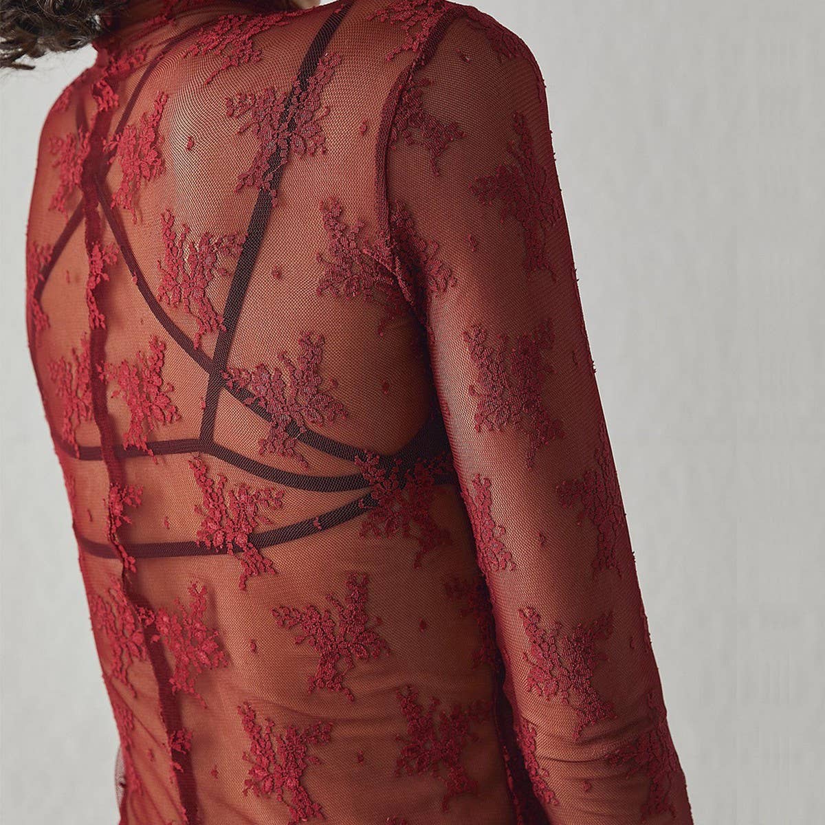 SEMI SHEER MESH LACE TOP BOTTOMING SHIRT_CWTBLL2660