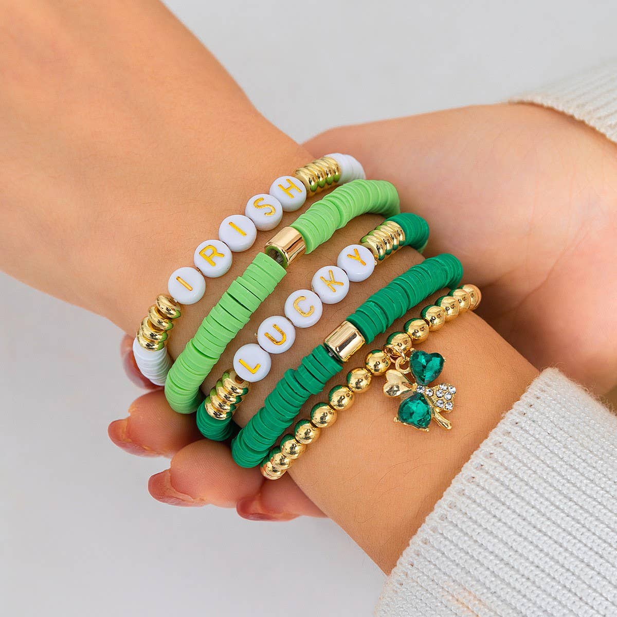 MULTI LEAF CLOVER LETTER SIMPLE BEADED BRACELET_CWAJE1475