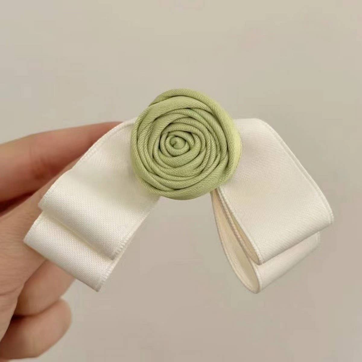 ROSE BOW EDGE CLIP DUCK BILL HAIR CLIP_CWAHA1276