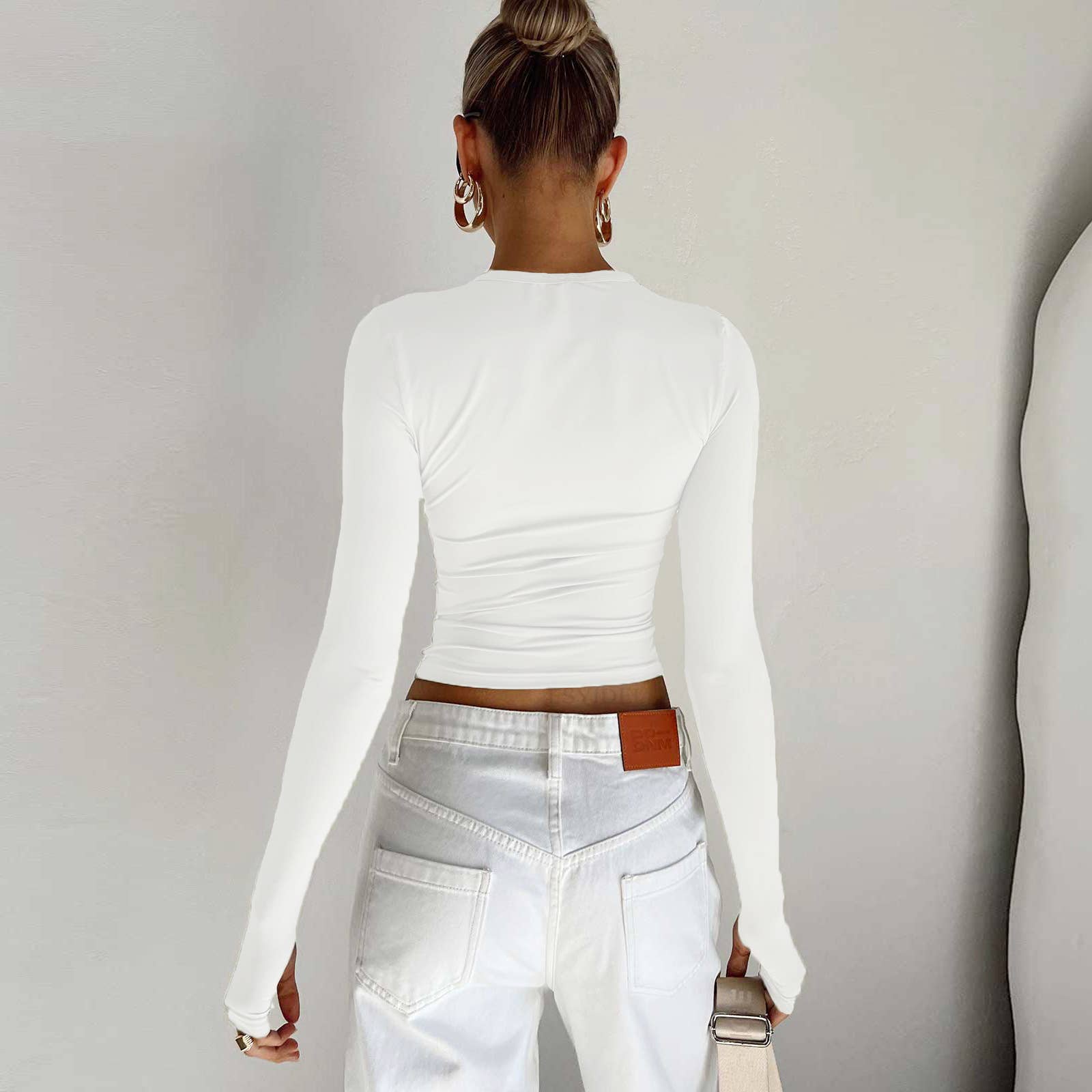 Solid-Color Round-Neck Form-Fitting Base T-Shirt