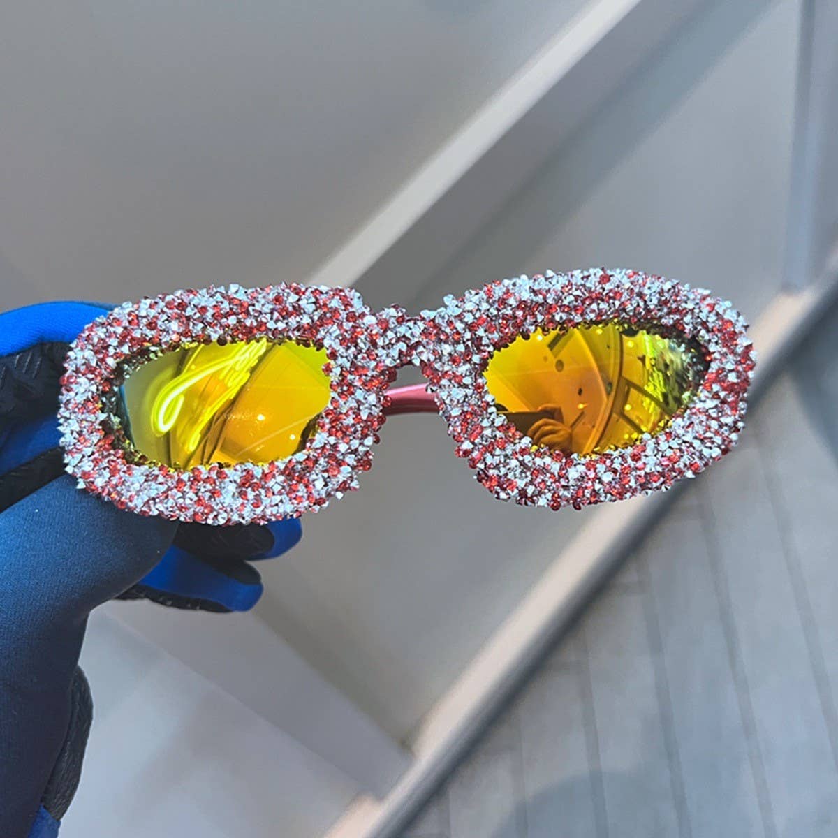 SPORTY CAT EYE DIAMOND SUNGLASSES_CWASG0803