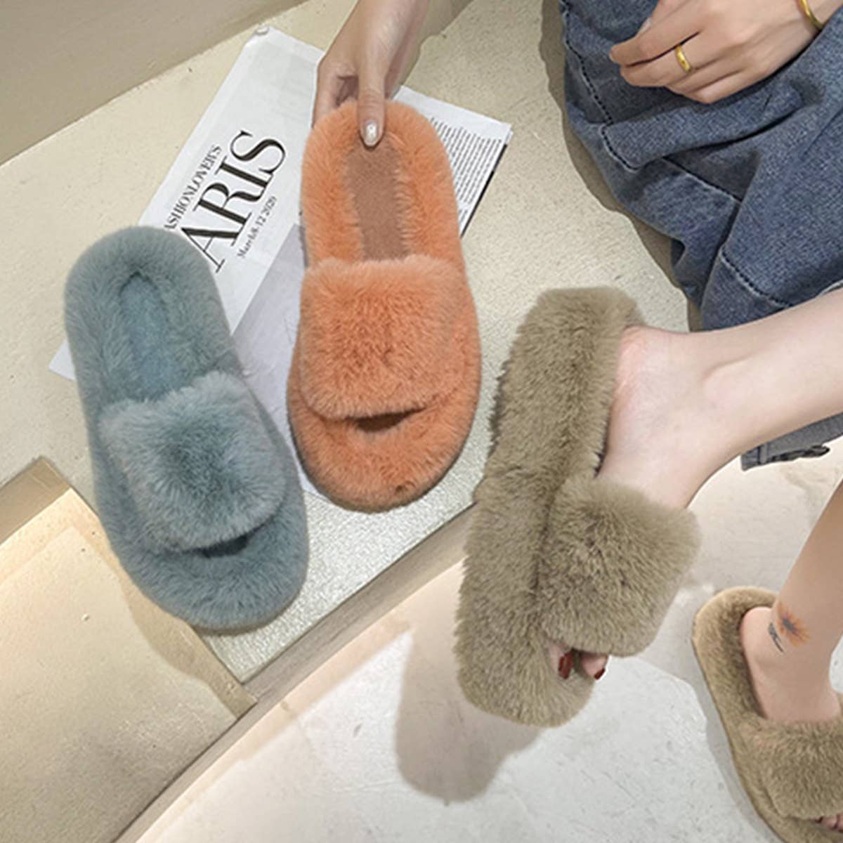 Wear Thick Bottom Of Plush Slippers Outside
