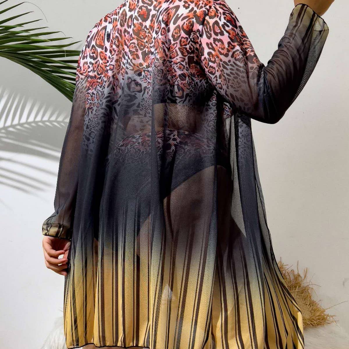 Three-Piece High-Waisted Split Bikini_Cwmw0222