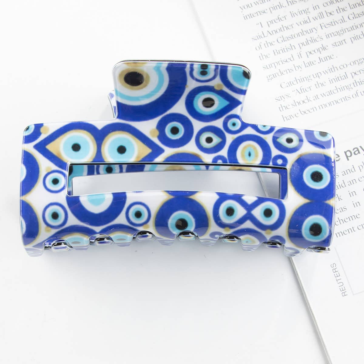 GOTHIC EYE PVC HAIR CLAW 8CM RECTANGULAR CLIP_CWAHA0741