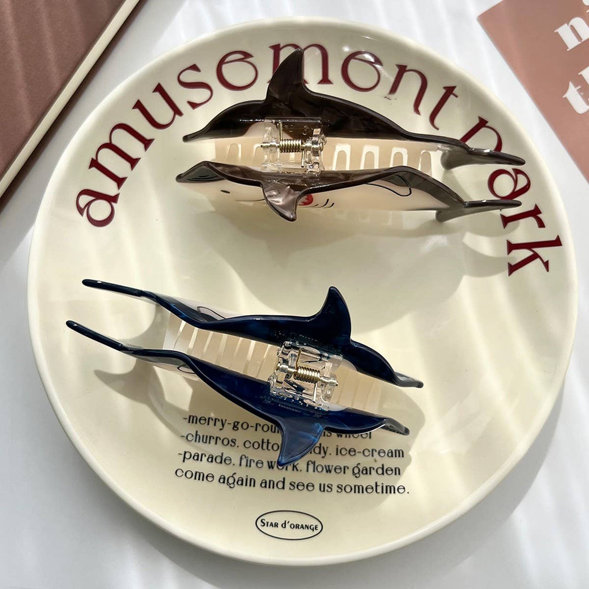 SHARK ACETATE OCEAN HAIR CLAW CLIP LARGE_CWAHA5954