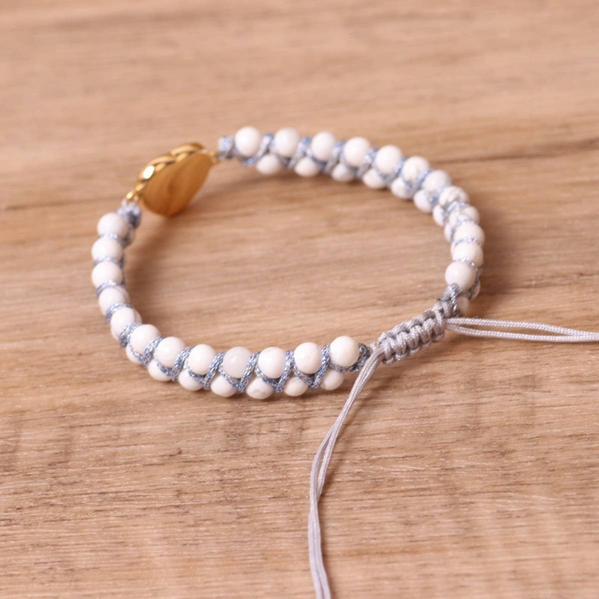 HEART WHITE STONE BEADS YOGA FRIENDSHIP BRACELET_CWAJE3953