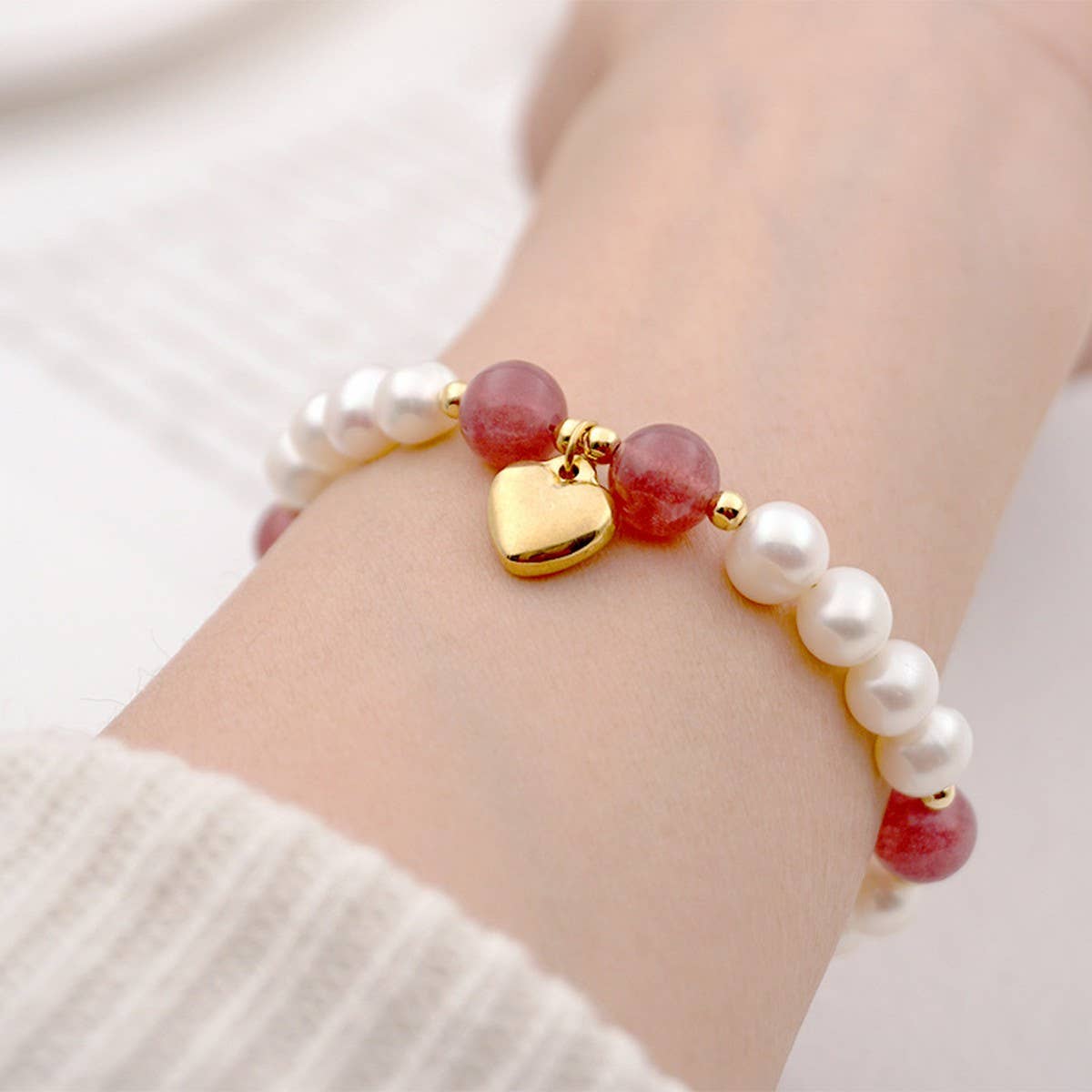 STRAWBERRY QUARTZ FRESHWATER PEARL BRACELET_CWAJE1689