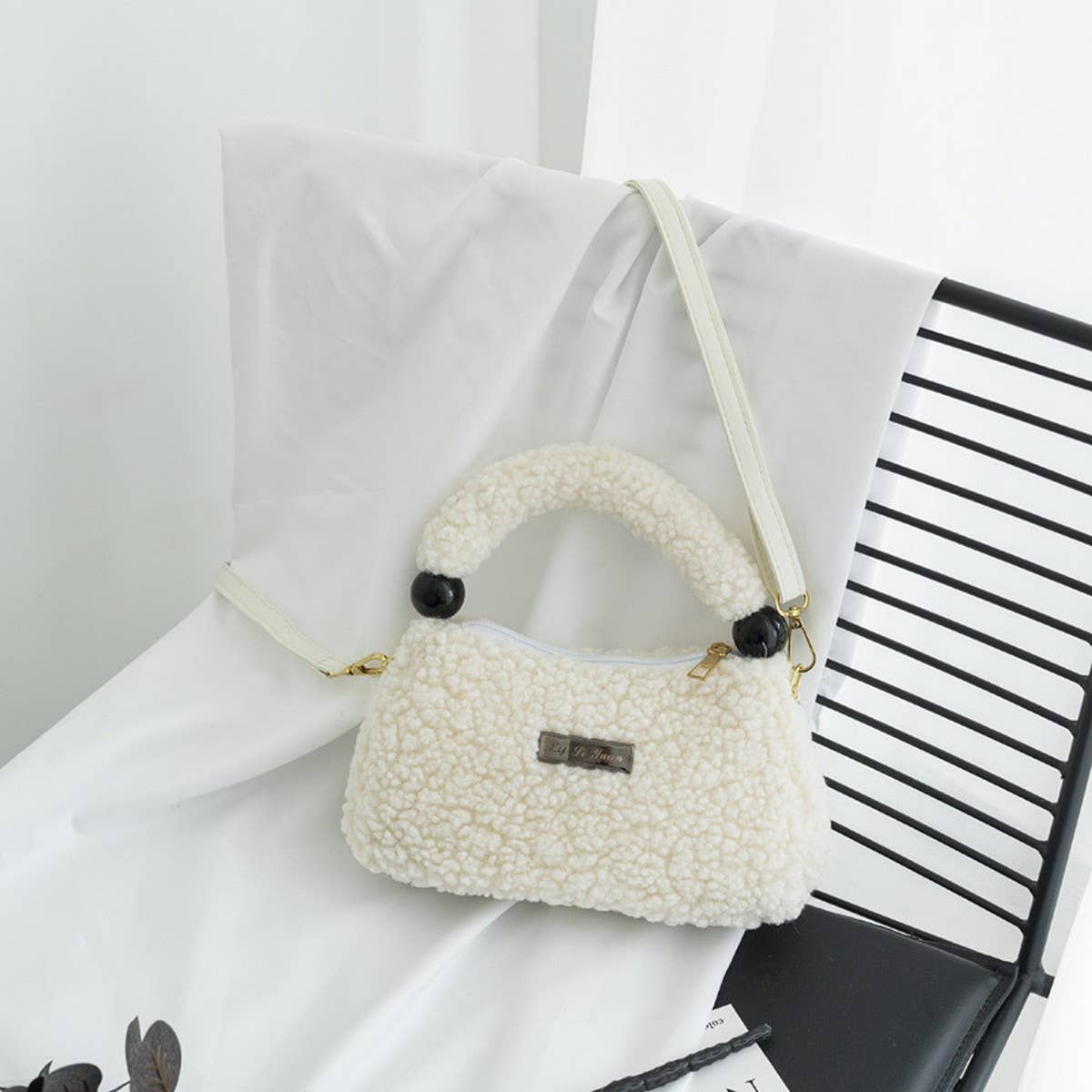Winter Fashion One-Shoulder Crossbody Plush Bag_Cwab3934