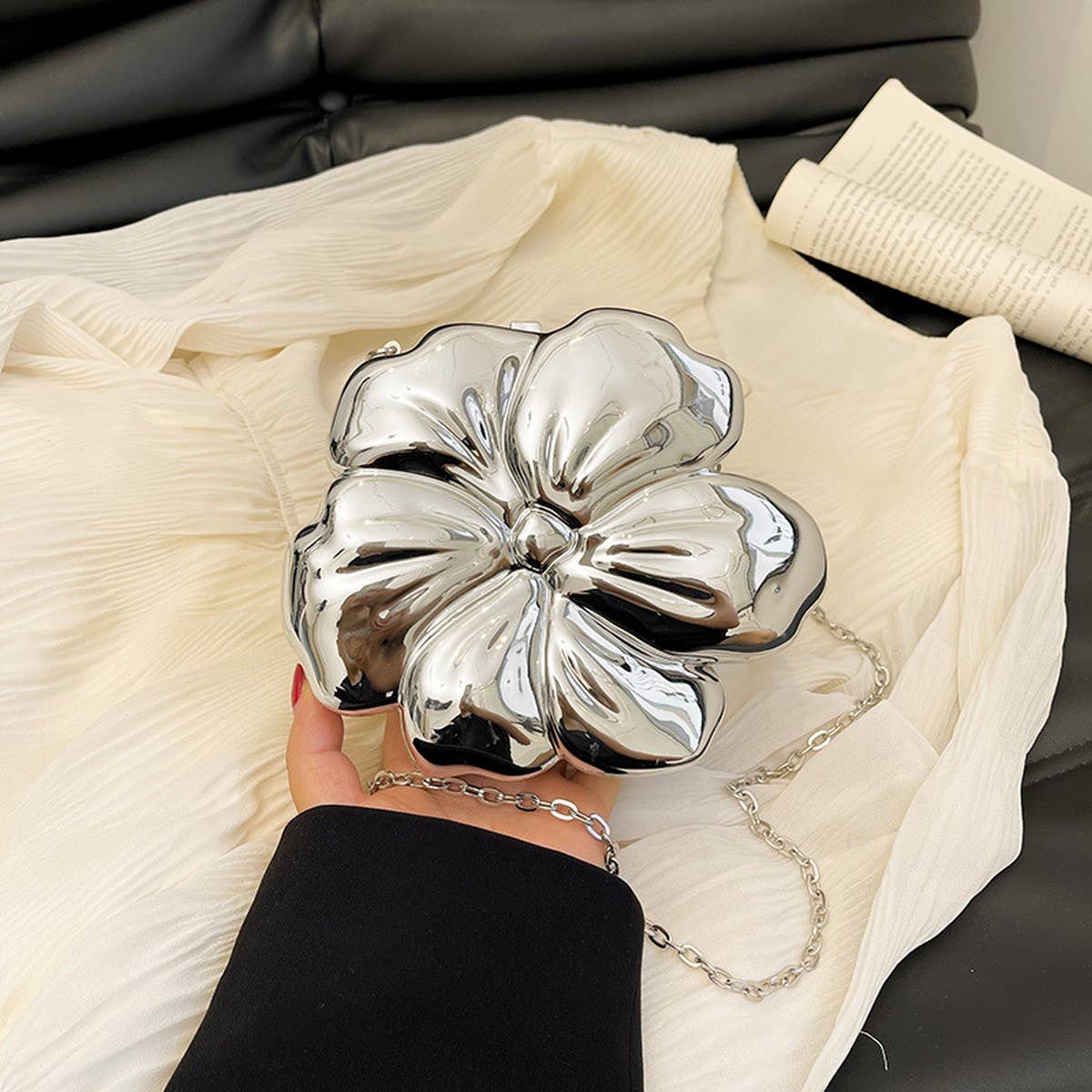 FLOWER GOLD PRESSED BAG BANQUET BAG CLUTCH_CWAB3259