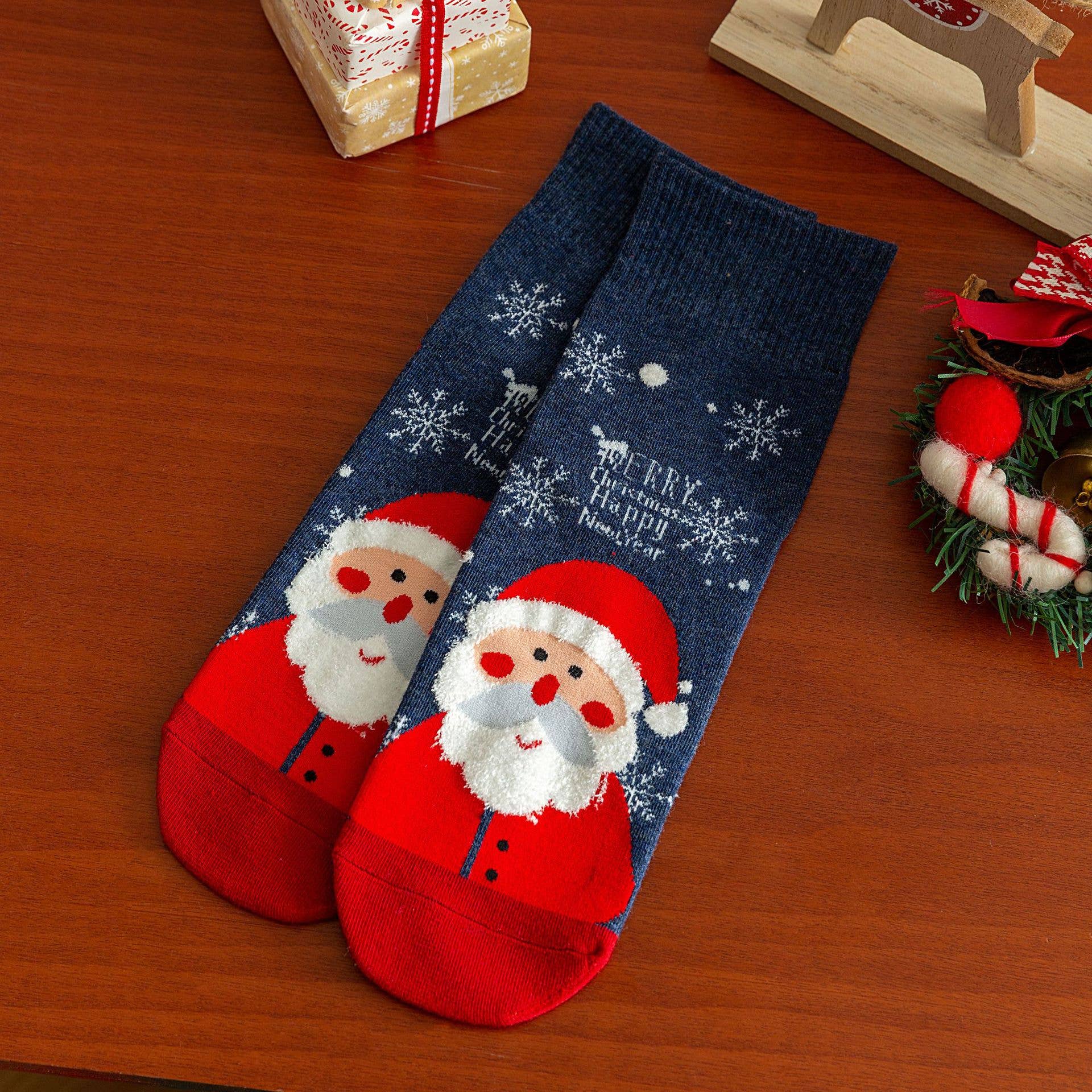CHRISTMAS GIFTS SANTA CLAUS ELK PATTERN CREW SOCKS_CWMS1365