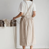 FLOWERS EMBROIDERED COTTON LINEN APRON WITH POCKETS_CWMM3290