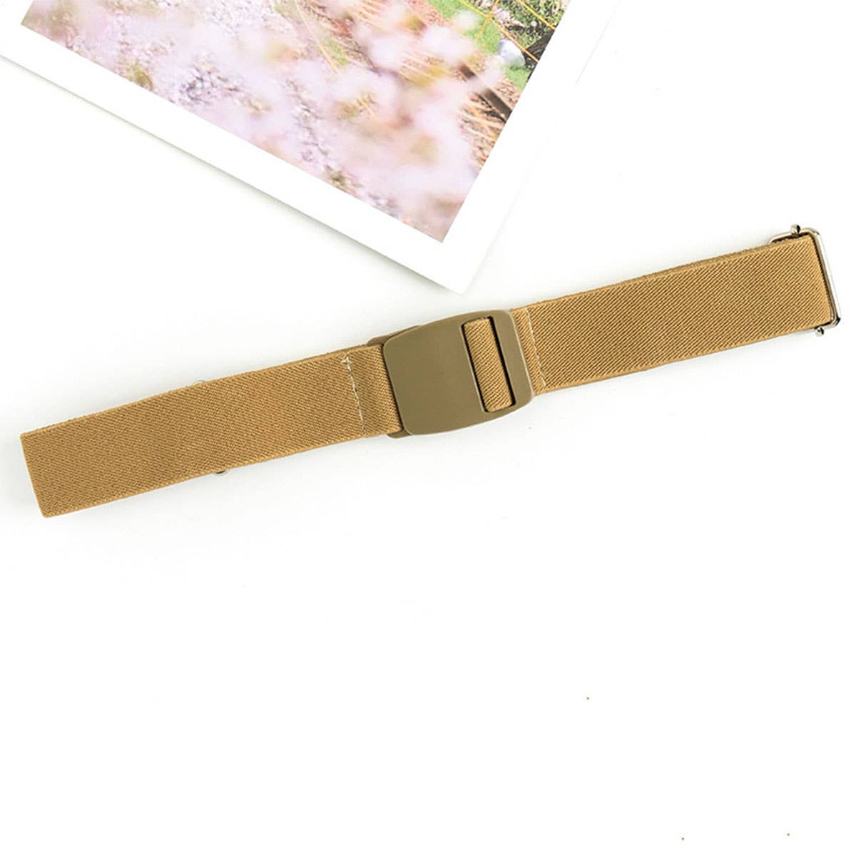 SOLID WOVEN BUCKLELESS ELASTIC WAISTBAND_CWABE0674