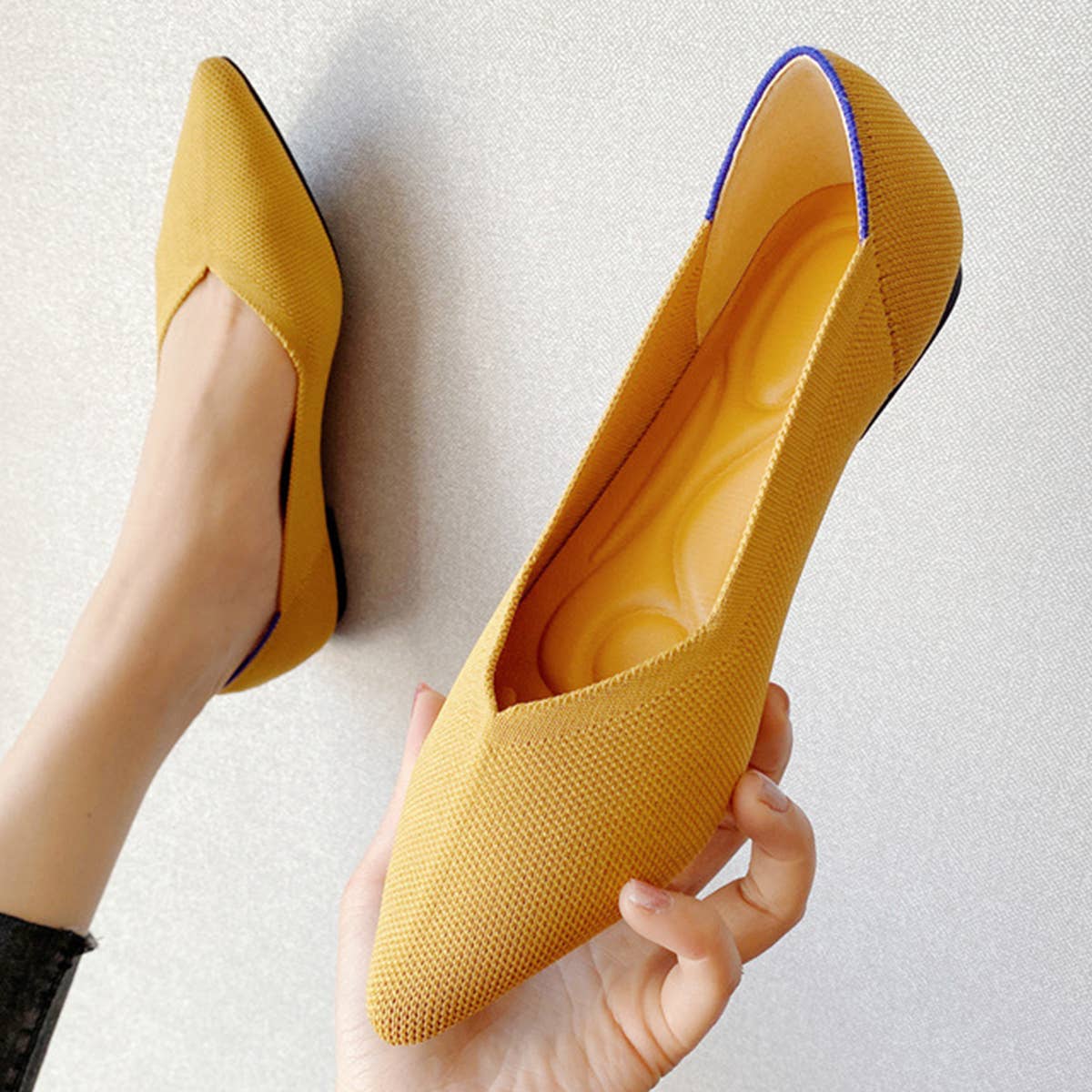 COMFORTABLE POINTED FLAT SHOES FOR WOMEN_CWSHF0006