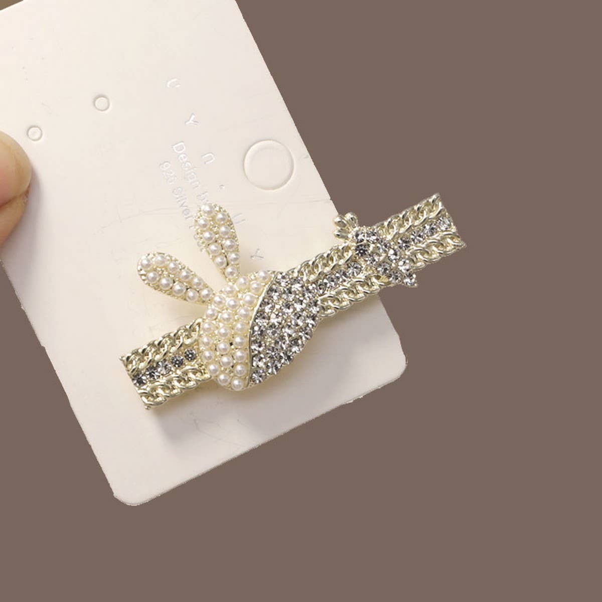 RHINESTONE CUTE RABBIT CARROT DUCKBILL HAIRPIN_CWAHA4735