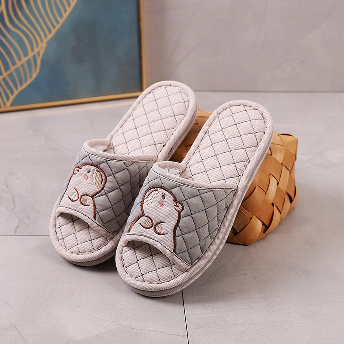 CAPYBARA INDOOR SLIPPERS WITH THICK FABRIC SOLE_CWSHF0192