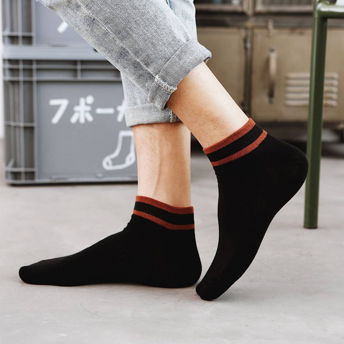 NEW SOLID COLOR SPORTS MENS COTTON SOCKS_CWMS2037