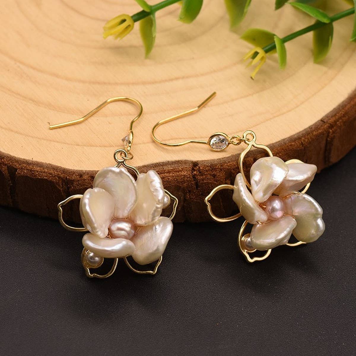 HIGH END FLOWER ANCIENT STYLE SWEET EARRINGS_CWAJE3770