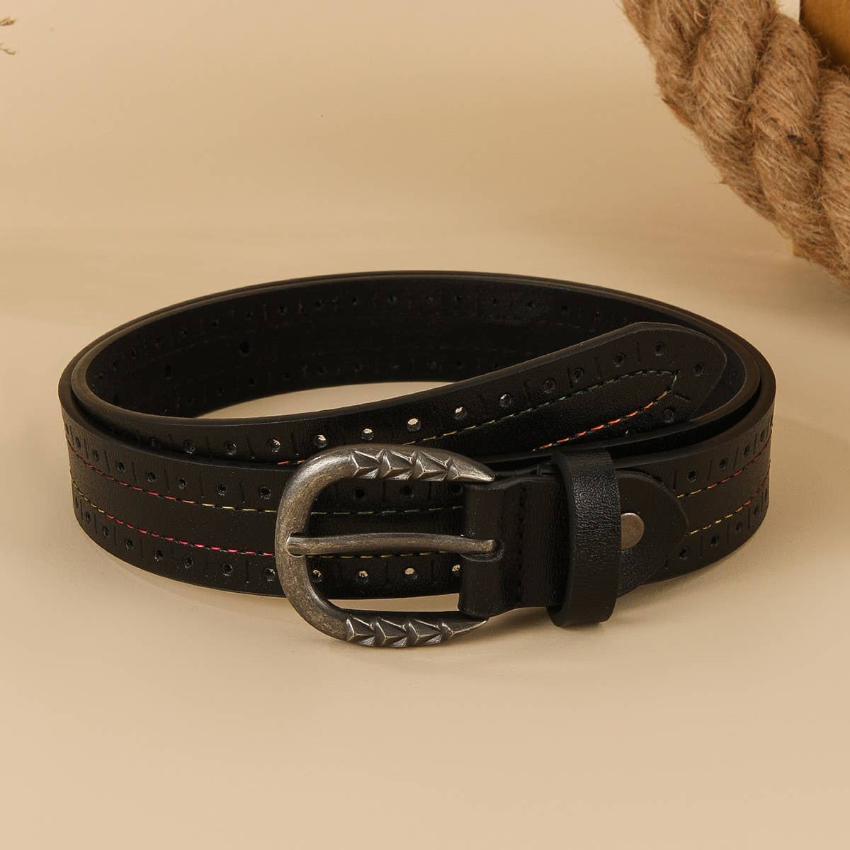 BELTS FOR COMMUTING FASHION TRENDS_CWMM3948