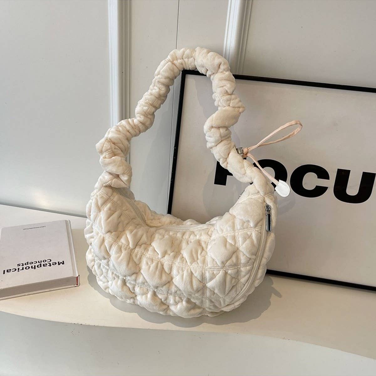 PLUSH VELVET CLOUD BAG WOMEN LARGE SHOULDER TOTE_CUAB00563