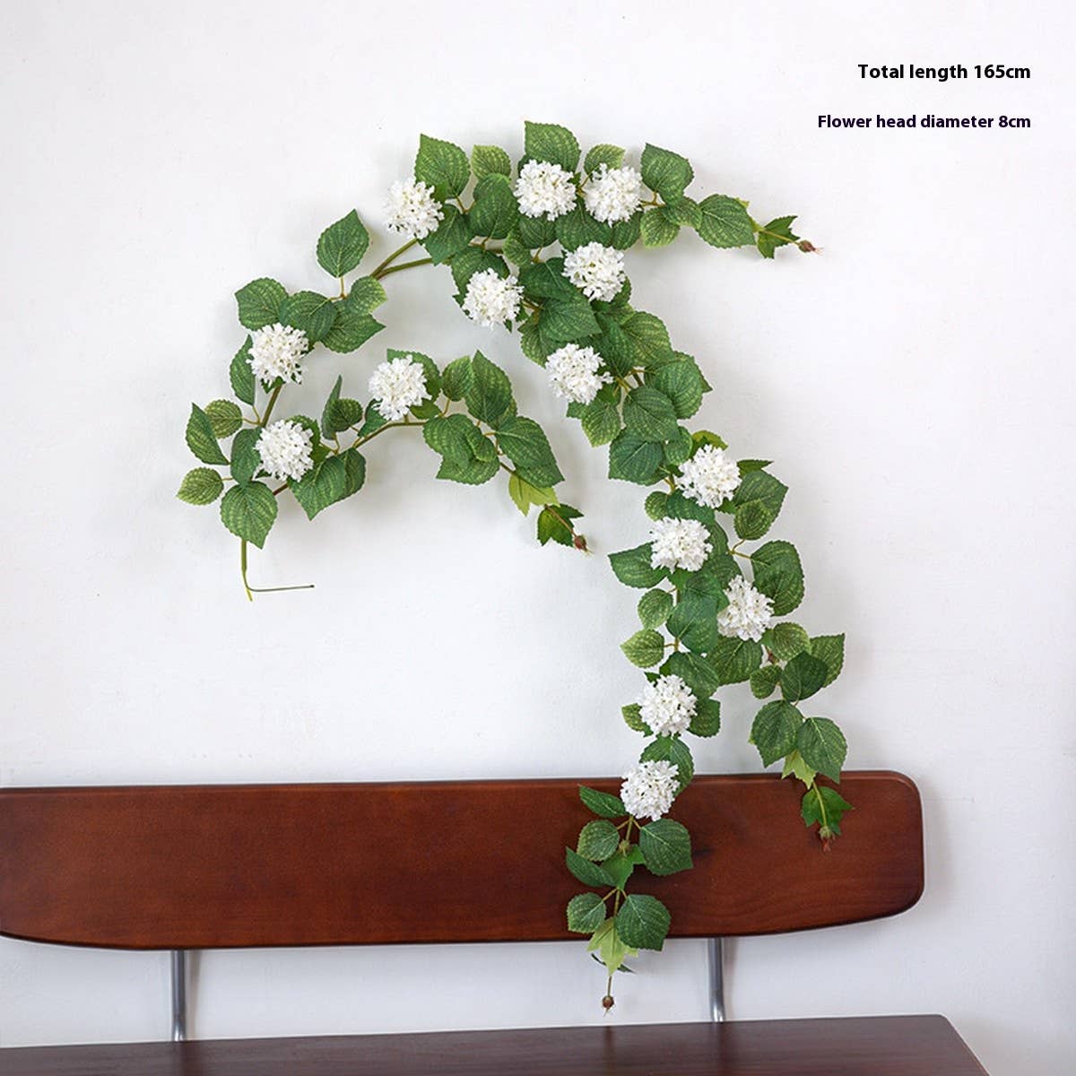 HYDRANGEA EUCALYPTUS VINE GARLAND WITH 14 BLOOMS_CWMM6518