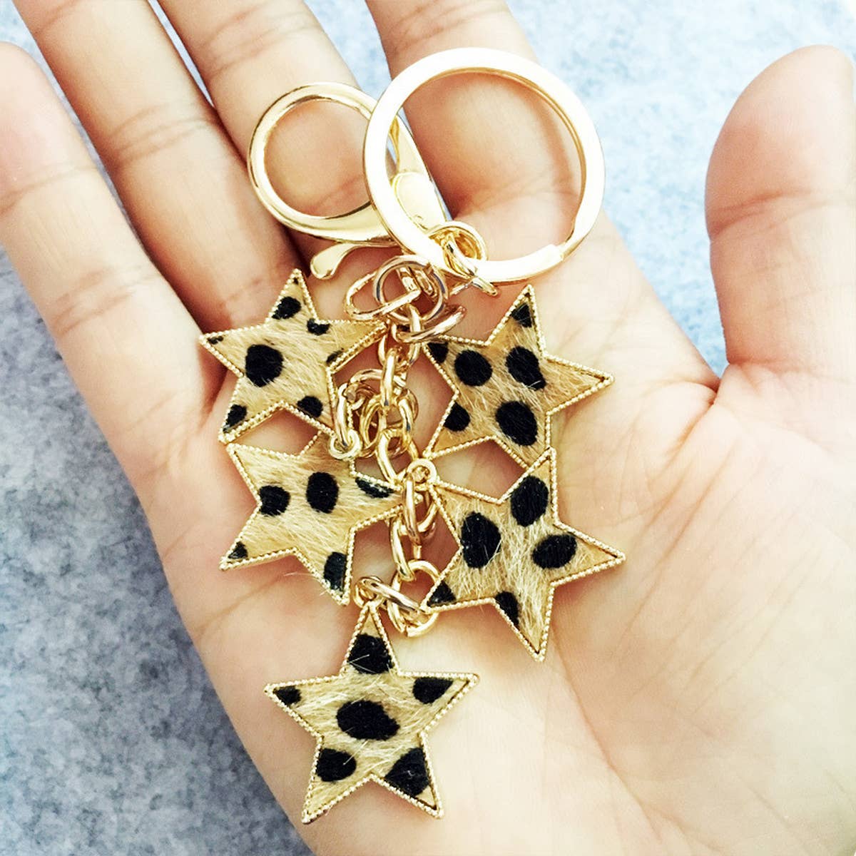 NEW LEOPARD PRINT FIVE POINTED STAR KEYCHAIN_CWMM1319